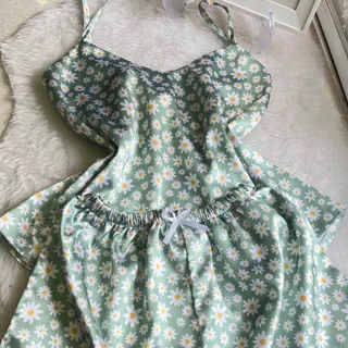 ست تاپ و شلوارک بابونه