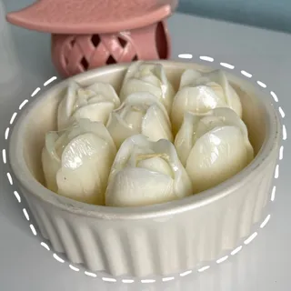 گیفت باکس شمع رز شیری