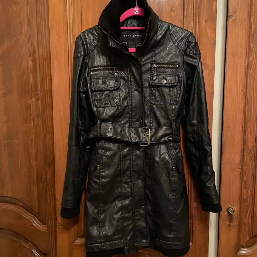 کاپشن چرم زارا