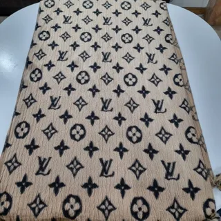 شال مخمل LV