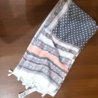روسری و شال خارجی
