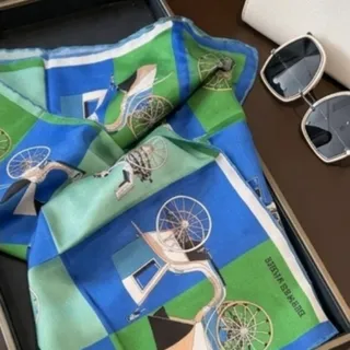 روسری برند Hermes