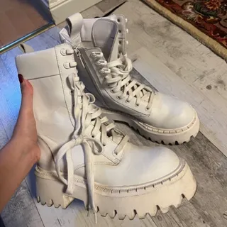 نیم بوت زارا