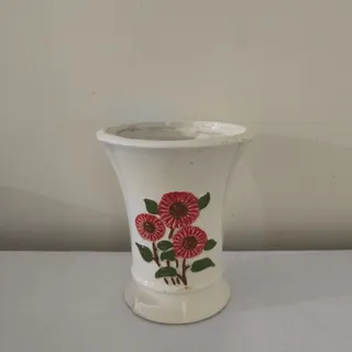 گلدان سفالی