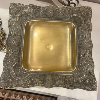 شیرینی خوری پایه دار