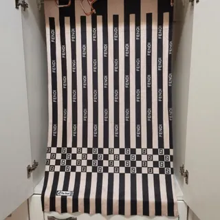 شال مخمل فندی