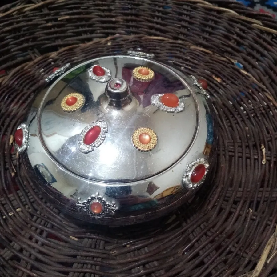 شکلات خوری بینظیر