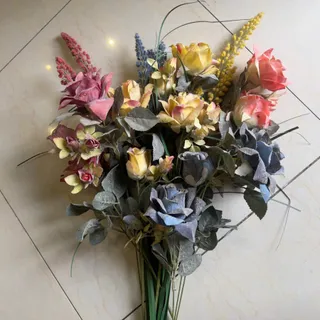 گل مصنوعی