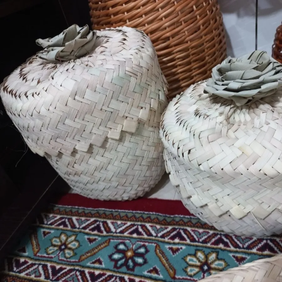 سبد حصیری