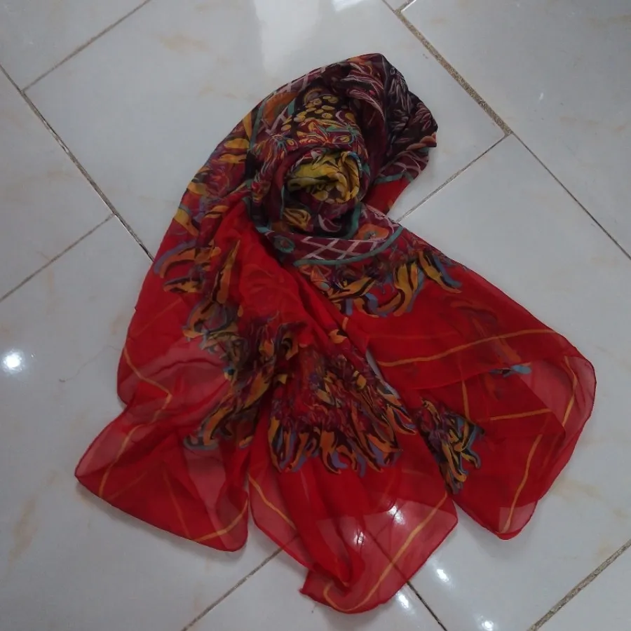 روسری حریر