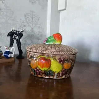 شکلاتخوری