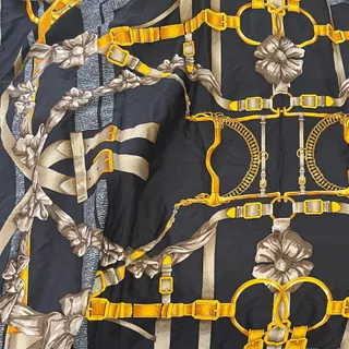 روسری ابریشم قواره دار