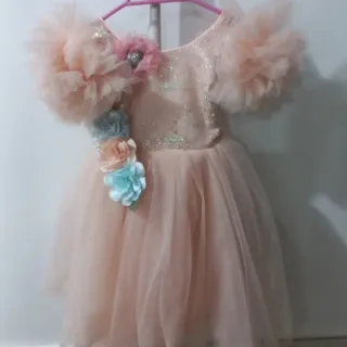 لباس عروس بچگونه