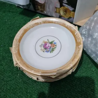 نعلبکی قدیمی