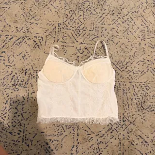 نیم تنه دانتل