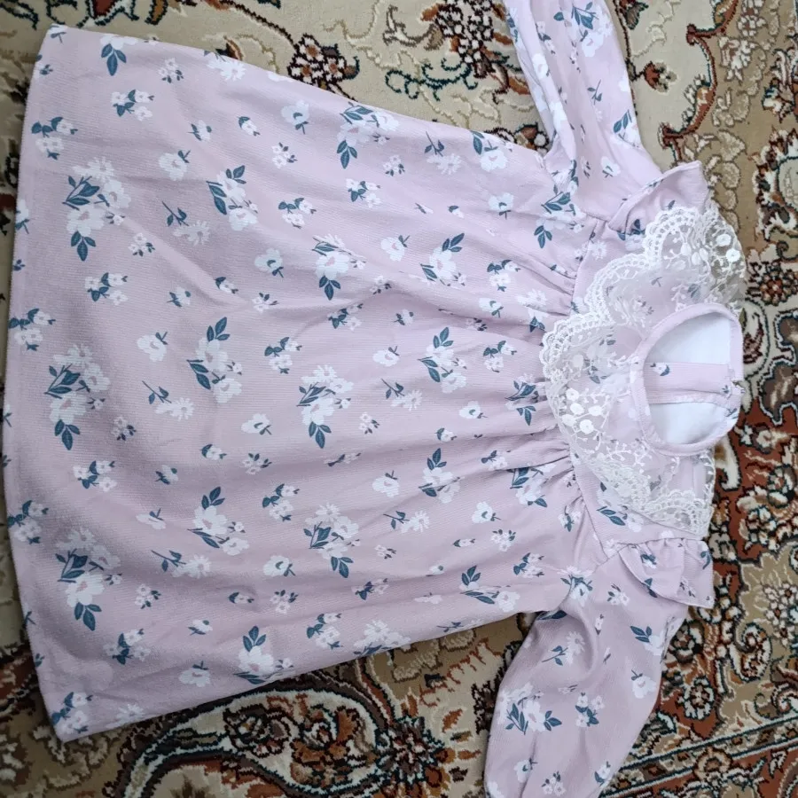 پیراهن گلگلی