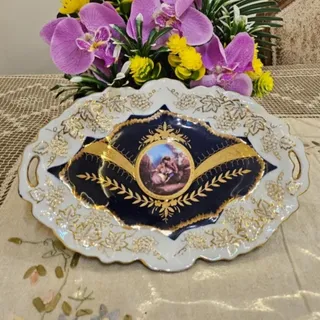 شیرینی خوری  قدیمی