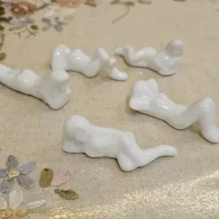 تعدادی مجسمه چینی