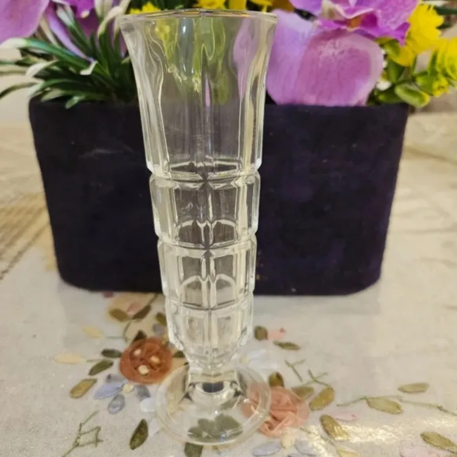 گلدان قدیمی