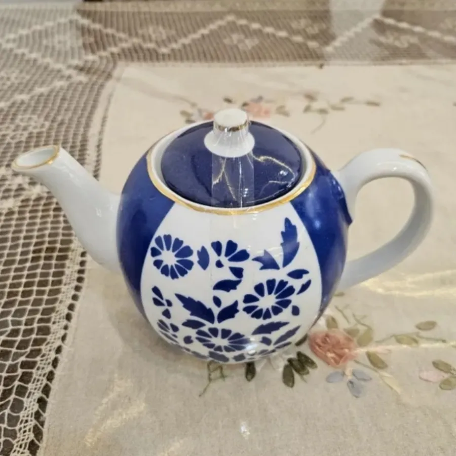 قوری  طرح روس