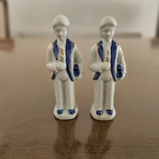 جفت مجسمه خارجی