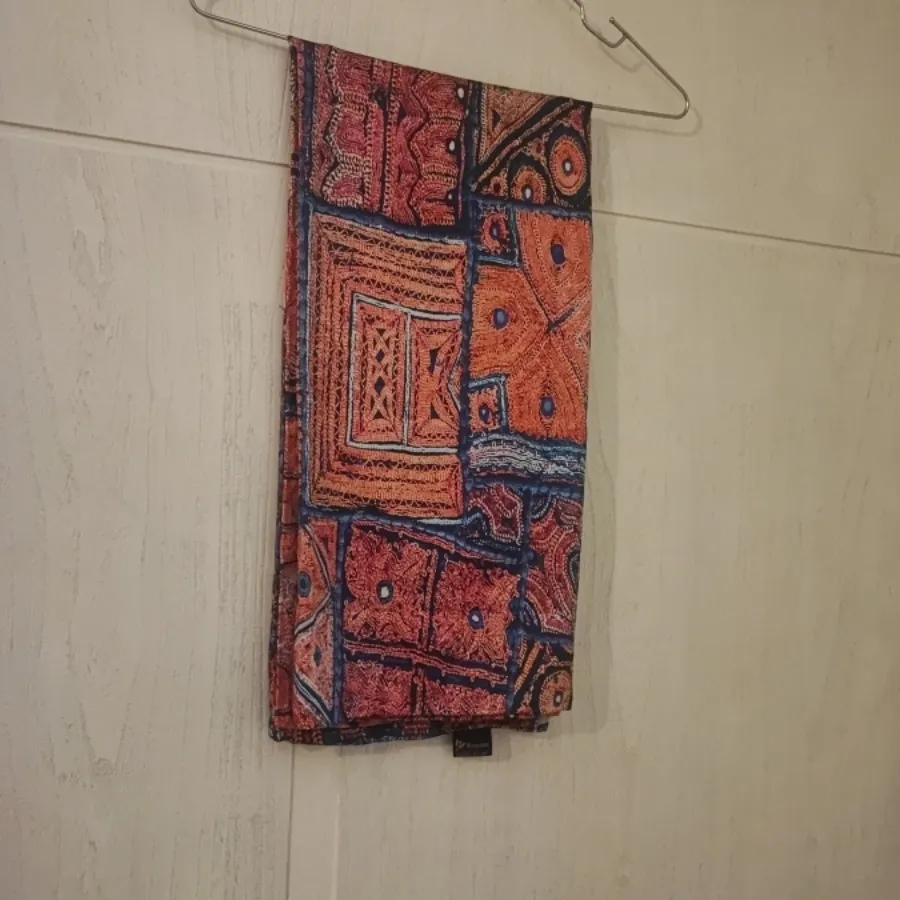 روسری ساتن