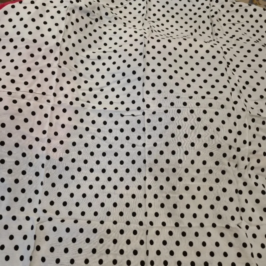 روسری نخی برند