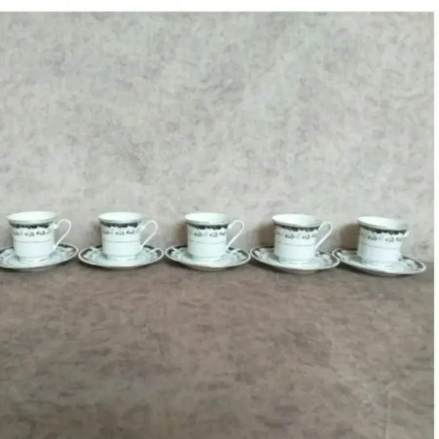 فنجان و نعلبکی قهوه خوری