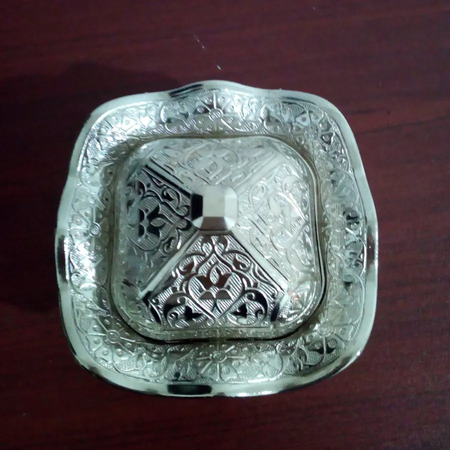 قندان