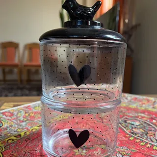 شکلات خوری دو طبقه