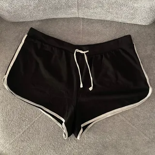 شورتک