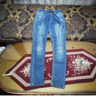 شلوار جین بچگانه ویکتور