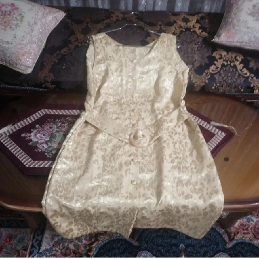 سارافن یا پیراهن طلایی