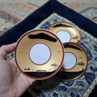 نعلبکی قدیمی غروب آفتاب