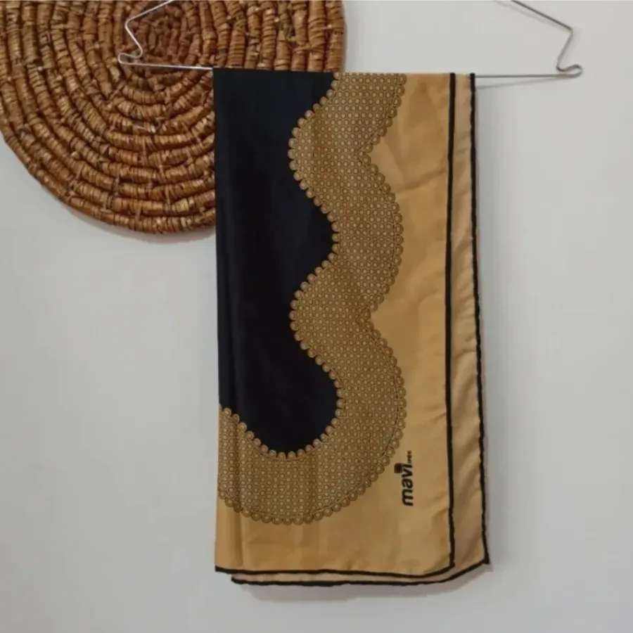 روسری ساتن