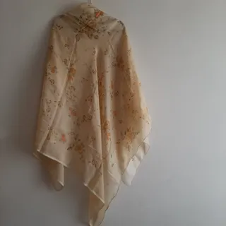 روسری ابریشم قواره دار