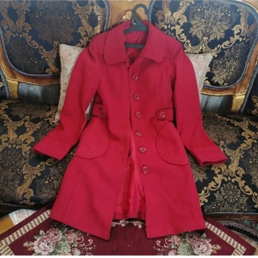 پالتو قرمز وارداتی