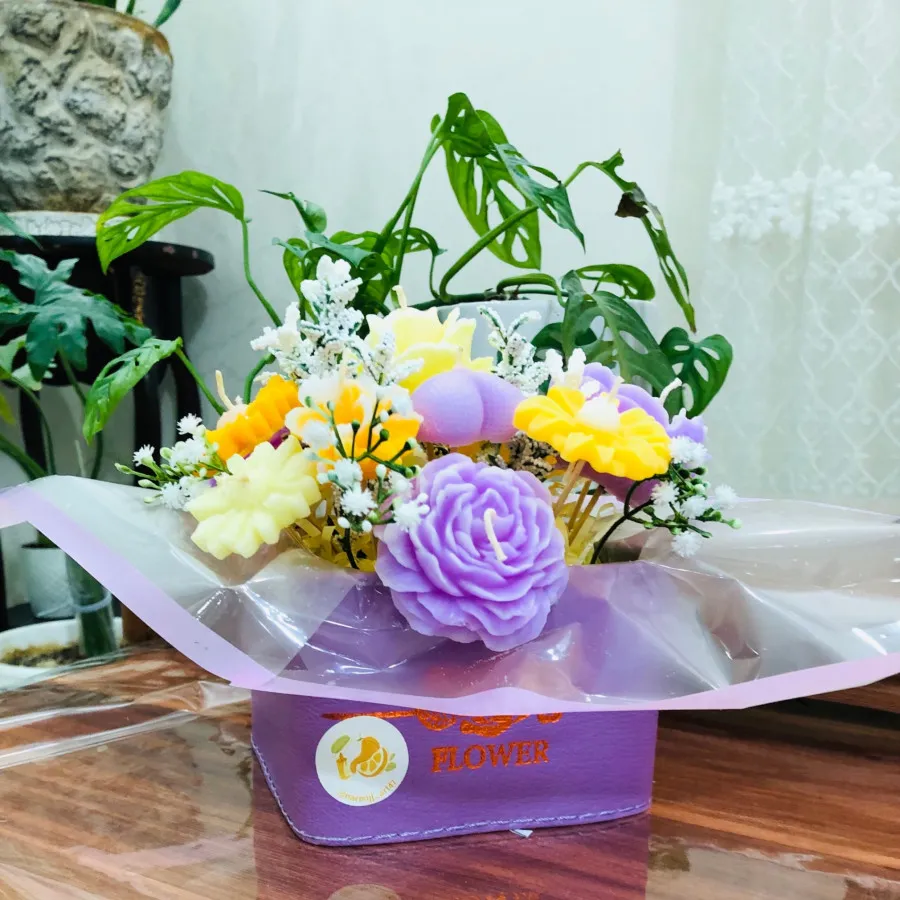 باکس گل شمعی