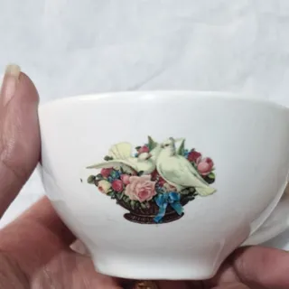 فنجان قهوه خوری کیوت