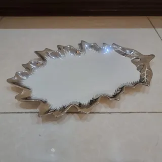 شیرینی خوری سرامیکی