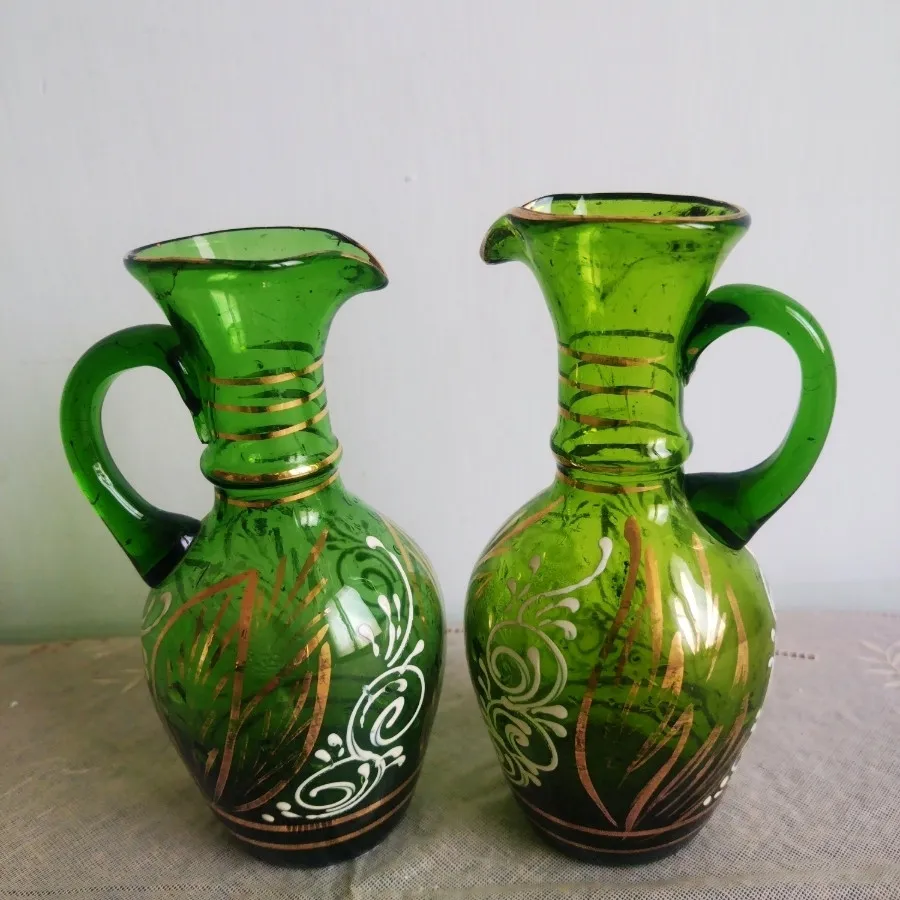 پارچ قدیمی دستساز