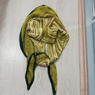مینی اسکارف