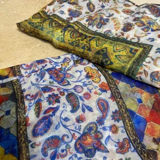روسری با طرح سنتی