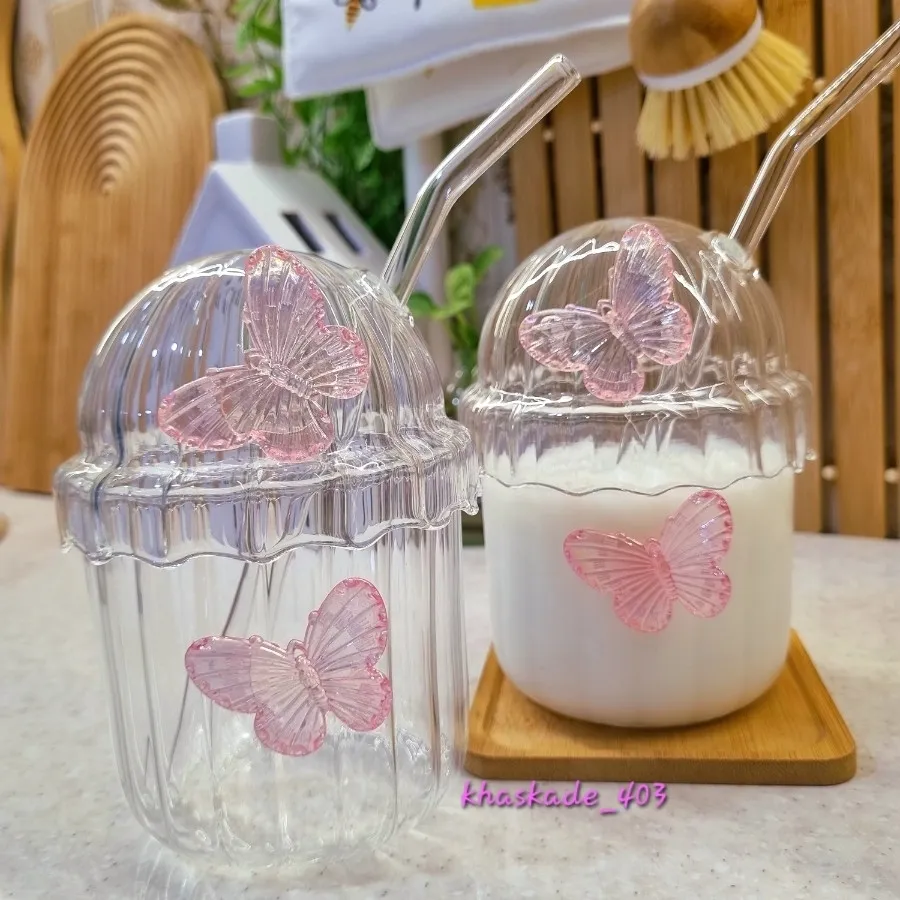 لیوان اسموتی پروانه ای