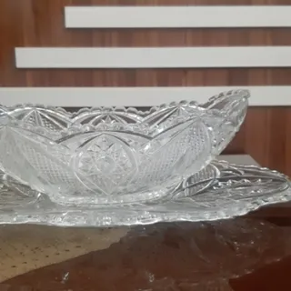 ظرف کریستال.