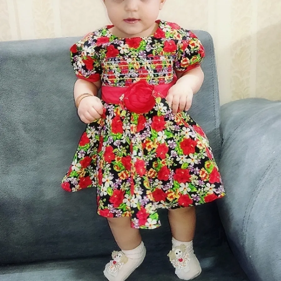 پیراهن بچگانه