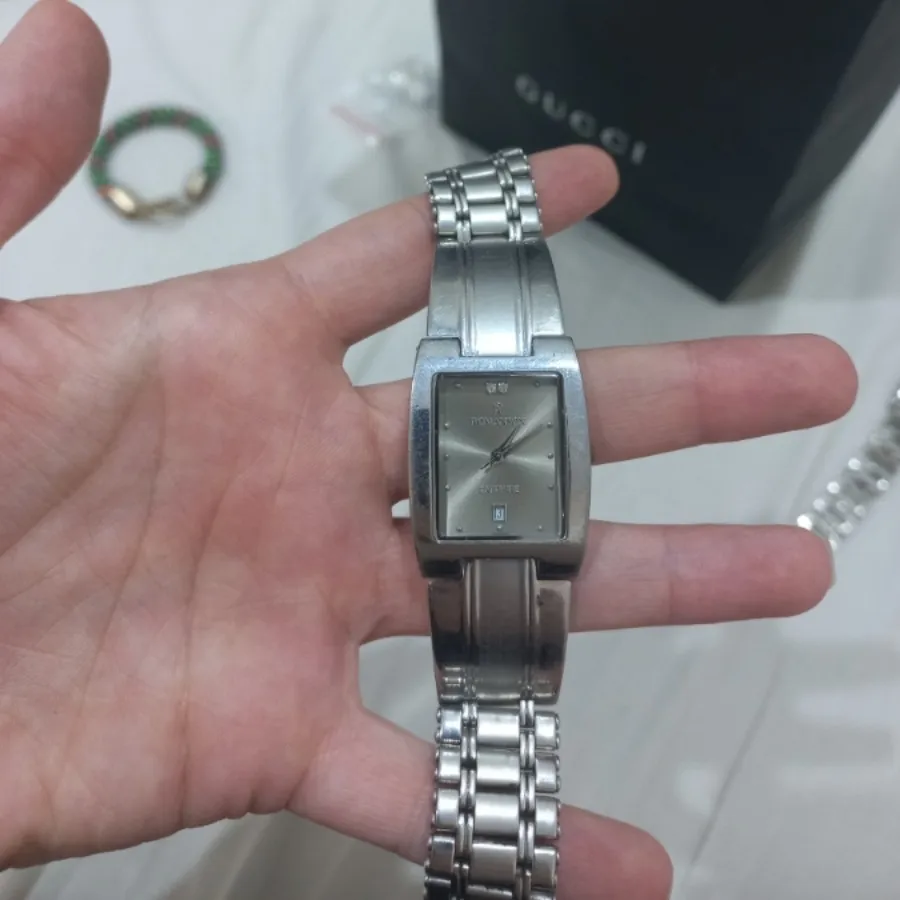 ساعت مارک رومانسون