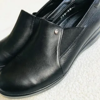 کفش چرم طبی