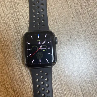 اپل واچ se40