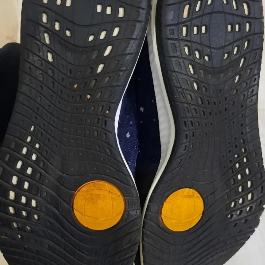 کتونی آدیداس